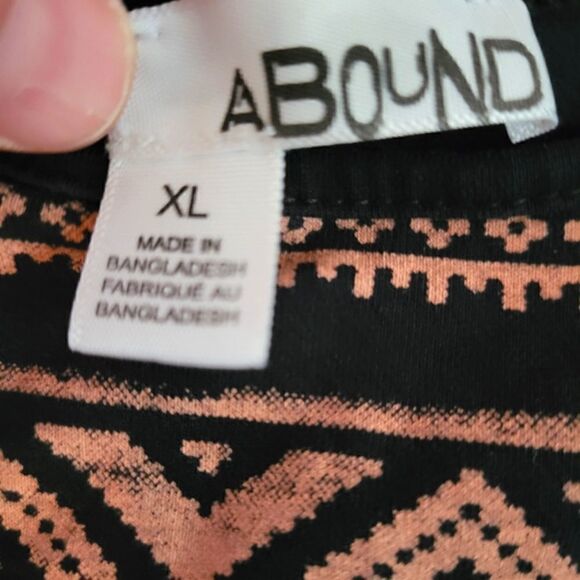 EC ABOUND AZTEC PRINT SLEEVELESS BODYCON MINI DRESS SZ.XL - Picture 3 of 4